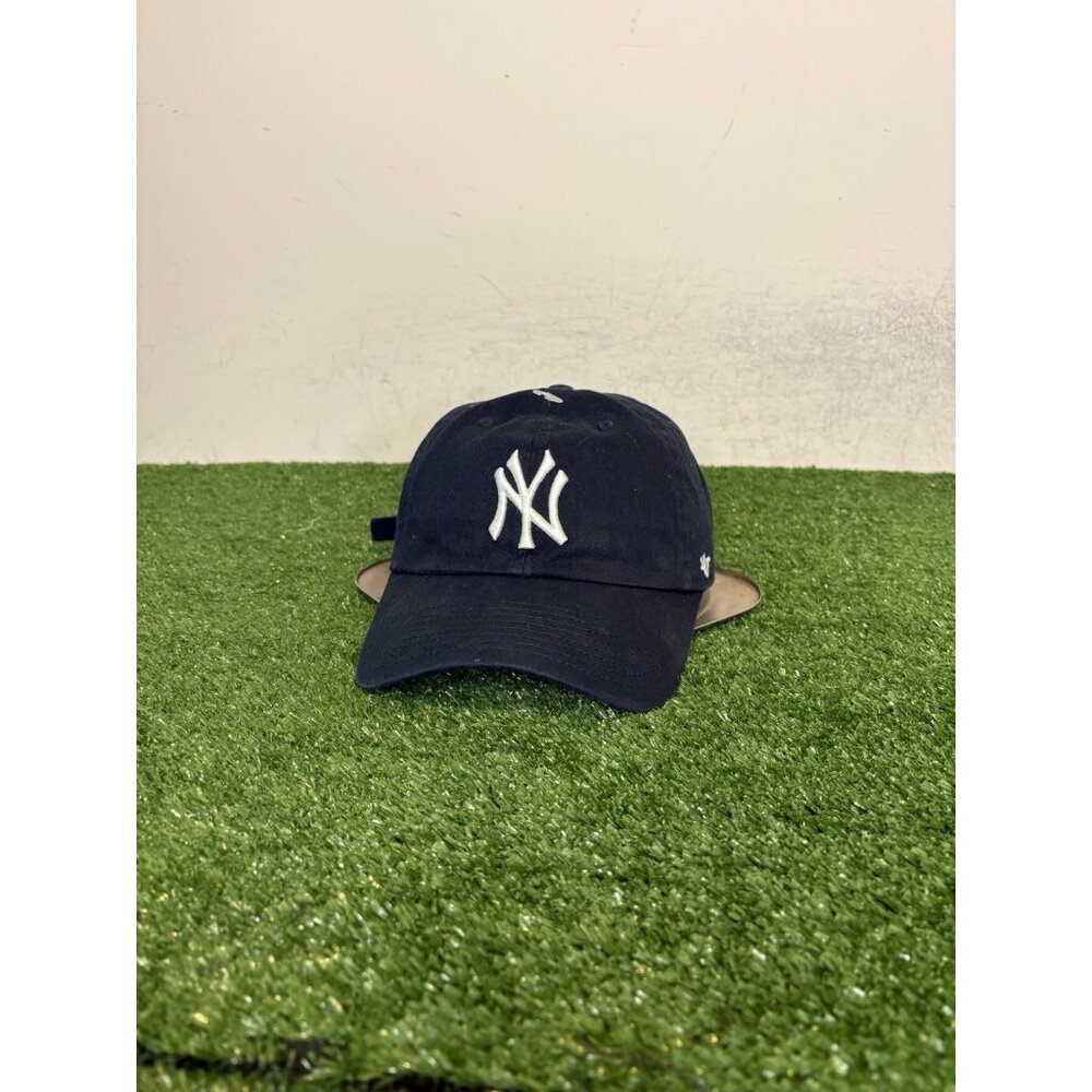 New York Yankees hat cap strap back blue white '47 dad adjustable unisex mens 3 - Picture 3 of 9